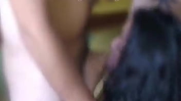 Preview 2 of Sunny Leone Films Porno - Mi esposa mamando dos vergas mientras yo grabo