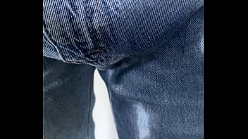 Preview 4 of Jakol - short piss in jeans