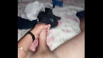 Preview 3 of Hannah Fierman Vhs - Mi amigo me graba y yo me masturbo