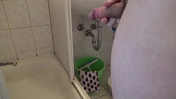 Preview 1 of African Solejob - Piss in Shower