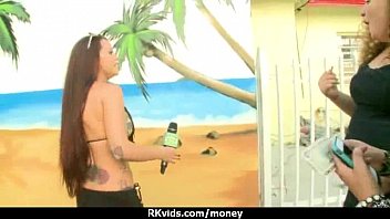 Preview 2 of Bfof Woman - Amateur girl likes to suck cock for cash 3