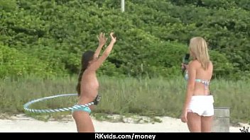 Preview 4 of Stocking Sport - Amateur girl likes to suck cock for cash 7