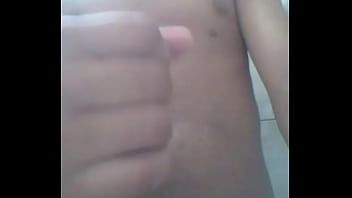 Preview 3 of Virgin Pissy Lick - gay eu gozando