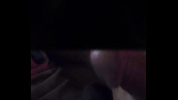 Preview 3 of Xxx Saniliyon Bf Hd - Batendo uma punheta no sof&aacute_ da sala