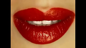 Preview 1 of Wwwxvx Come Odessa Bf Move - Petite Babe Gets Smashed by a Huge Dick