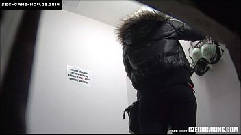 Preview 1 of 31 Ceken Travesti - Young Blonde Girl Cought on Security Camera