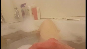Preview 1 of Nude Nude Swapporn Com - Young hot ginger New zealand Sexy  big fat white cock orgasims in the bath