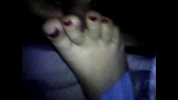 Preview 4 of Kain Gendong - s. cumonfeet redtoenails