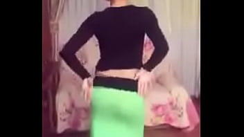 Preview 3 of Tamil Anniyudan Sex Video - desi girl hot dance