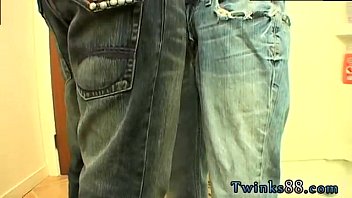 Preview 1 of Un Fan Nous Amene - French gay porno site Shane &amp_ Rad