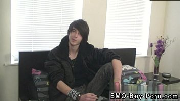 Preview 2 of Smak Girl - My gay emo porn Hot shot bisexual dude Tommy is fresh to the porn