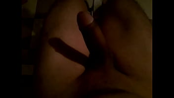 Preview 1 of Caught Watching Him Shower - Estoy aburrido