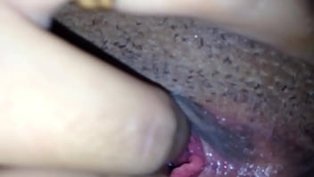 Preview 3 of Anal Porn Bondage - Dois dedos na buceta molhada da casada