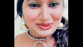 Preview 4 of Xxx Hindi Desi Bhabi Video Com - swathi naidu new saree