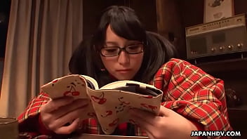 Preview 2 of Cameltoe Porn - Asian office slut Yukina rubbing hard on her wet cunt