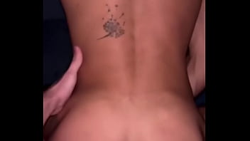 Preview 4 of Searchcubby Solo - Flaco pijon tatuado se folla a sumiso a pelo - le da pija a fondo a twinks