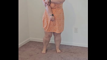 Preview 2 of Teen Occhiali - Bbw dance to humps