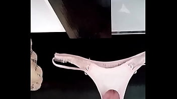 Preview 4 of Girls Flogging - Gozando Calcinha 004