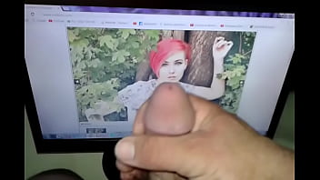 Preview 1 of Sexo Gay Ebs Internet Lima - CUM ON SEXY MINIQUET FACE