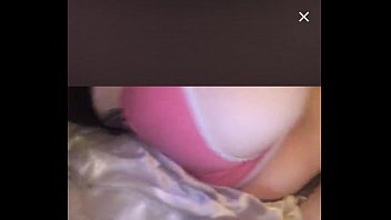 Preview 2 of Uche Mba Free Porn - Cam girl on periscope twerking