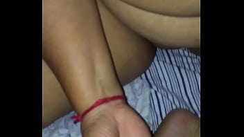 Preview 1 of Xxxxwwwxi - Gorda que se calienta y me mete los dedos hasta que acabo y me trago mi lechita