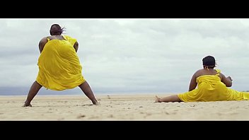 Preview 4 of Sexy White Wifey - Snura - Chura Dance - Women Twerking (Official Video)