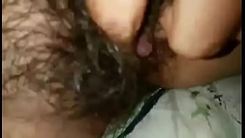 Preview 4 of Licking Pussy Machine - colegiala del colegio bautista 2 12septiembre2015