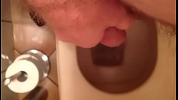 Preview 1 of Brother Anty - Me pissing
