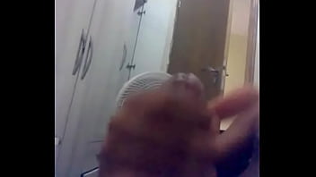 Preview 4 of The Uploaded Xvideos - novinho batendo uma
