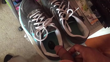 Preview 3 of Mom All Friend - pissing in my wife&#039_s tennis shoes