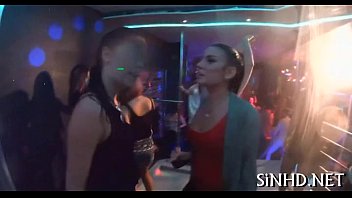 Preview 4 of Gadis Japan Sedang Tidur - Cougar sex party