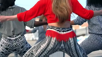 Preview 4 of Night Hide - Jennifer Lopez