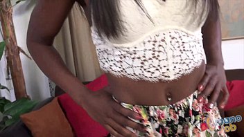 Preview 1 of Indin Vidio - Ebony Ana Foxxx does Tugjob