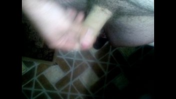Preview 2 of Sex While Phone - VID 20160511 212751