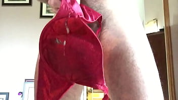 Preview 3 of Kazino Zevs Otzyvy - trim.A173DDD7-3D18-4D15-92DC-6B10948993F0.MOV cum on friends bra