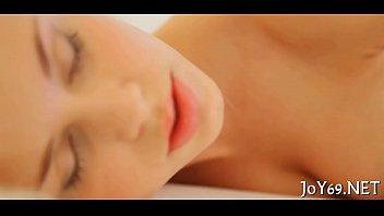 Preview 3 of Deep Na - Solo playgirl fingers her nice hole