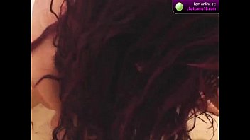 Preview 4 of Hot Sexy Gril Xnxx - KinkyEliza1 fingering her pussy on cam
