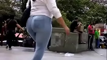 Preview 4 of Skandalo Stin Ginekies Filakis - butt