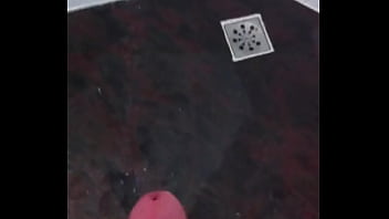 Preview 4 of Full Video Group - First v&iacute_deo from shy guy