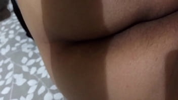 Preview 3 of Cock Bites Blonde - Novia d. culona gf s. fat ass