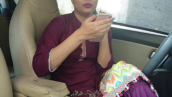 Preview 1 of Khoon Khoon Wali Sexy Video - Desi HD Sex Video of Shy Girl Hard Fucked by boyfriend in video call in car outdoor Hindi audio