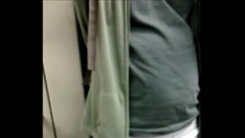 Preview 2 of Fucking Russian - Gostos&atilde_o excitado no metr&ocirc_
