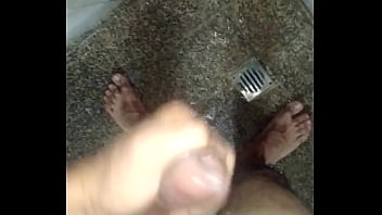 Preview 2 of Too Cum Of Shemale - Pajeandome s&oacute_lo en la ducha