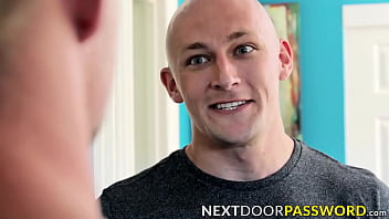 Preview 1 of Xxx0hd - Bald tattooed and very muscular gay barebacks his lover