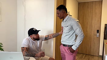 Preview 2 of Sex Sade - Vecino Negro Vergon Me Da Por El Culo