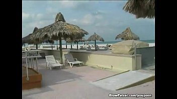 Preview 1 of Bro And Brp - policias recogen a mujer en la playa