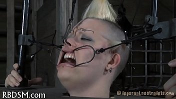 Preview 4 of Bradpit Porn - xv-f65f4a825d49207fca384bf0429bcaa2