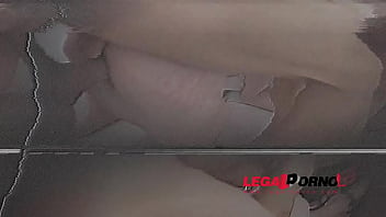Preview 3 of Simples Nudes - Arwen Gold gangbang SZ990