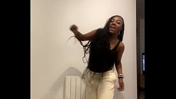 Preview 2 of Beq X - La black qui danse
