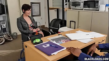 Preview 2 of Sexy Milf Jizz Mout - White girl takes a black load!